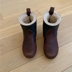 Shearling lined clog boots